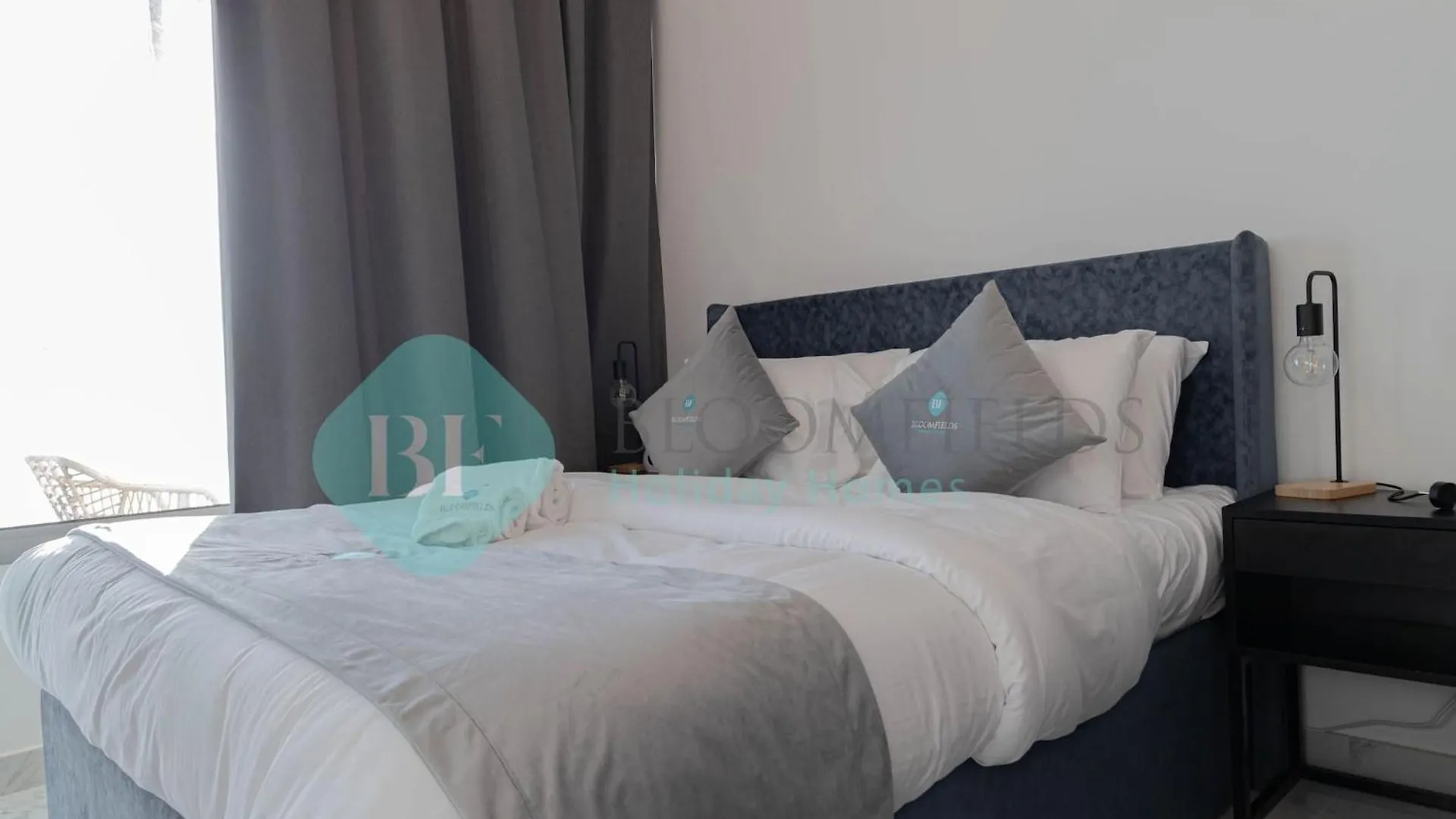 Bloomfields Stunning Stu In Oasis Masdar City location